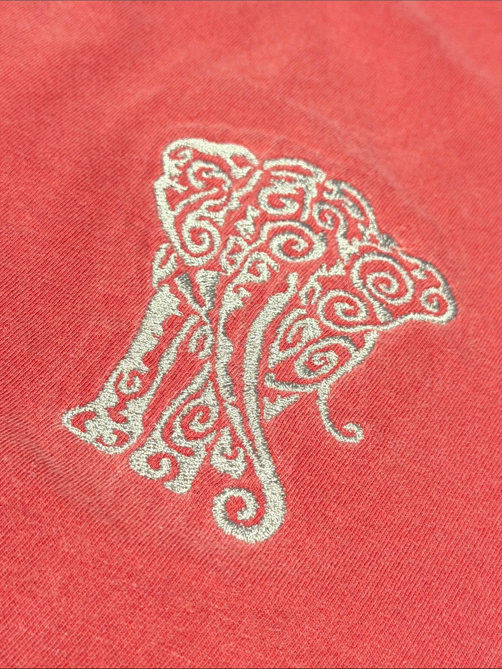 Comfort Colors tee w/silver embroidered elephant (for Bama or elephant lovers!)